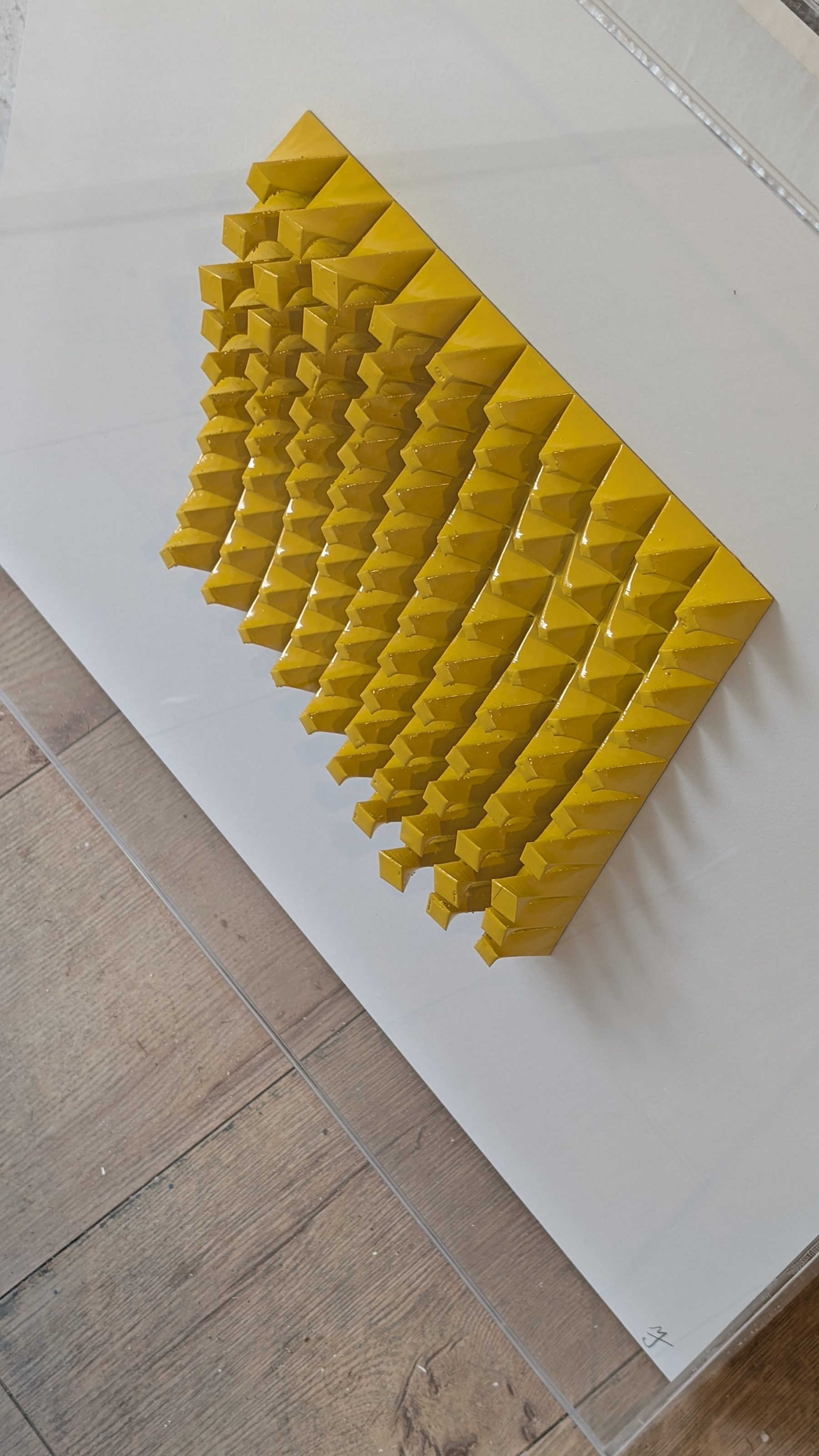 Duplo amarillo, obra de Martín Jiménez